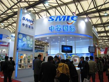 光刻机姗姗来迟，中国芯片代工王者正式诞生，中芯与华为达成双赢