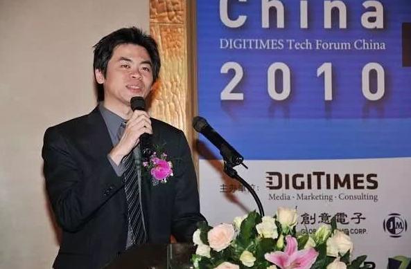 白天添瓦，晚上拆墙，这群工程师把苹果的秘密扒个底朝天