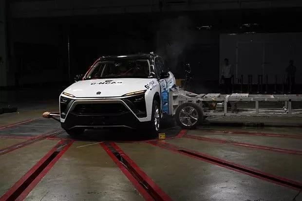 新能源汽车谁更安全？又一专业机构给出五星评价