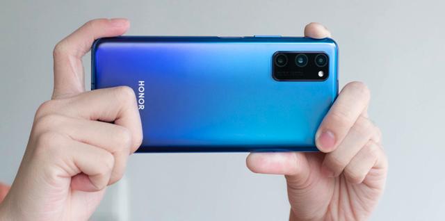 荣耀V30P/256低至3320！您的好友，小米IQOO已经退出群聊