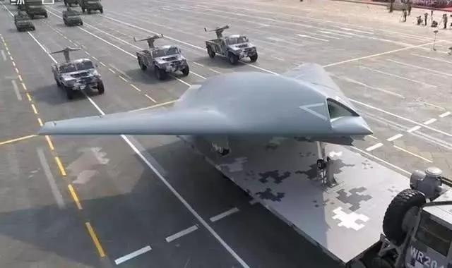 5G技术将给战场带来翻天覆地的变化，士兵和电脑将变身为指挥团队