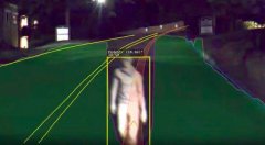 一项研究测试显示：特斯拉Autopilot无法分辨虚拟影像和真实物体