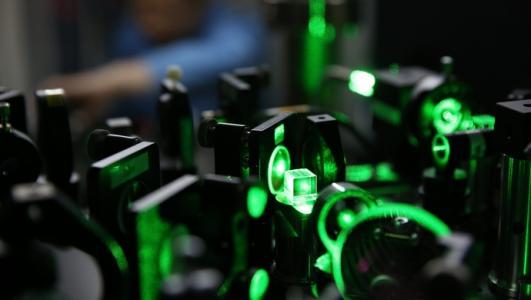 我国即将建成量子通信网络，保密性100%！美国人：无人能够破解！