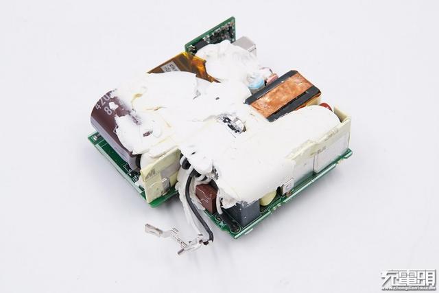 小米90W USB PD快充充电器拆解，用料确实猛