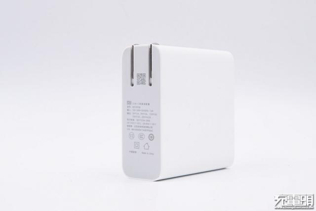 小米90W USB PD快充充电器拆解，用料确实猛