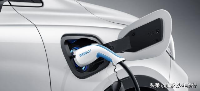 燃油车禁售第一个城市确定，看到信息后，刚买车的车主哭诉：咋办