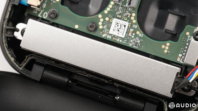 堆料最豪华的TWS耳机！亚马逊首款真无线产品 Echo buds 详细拆解