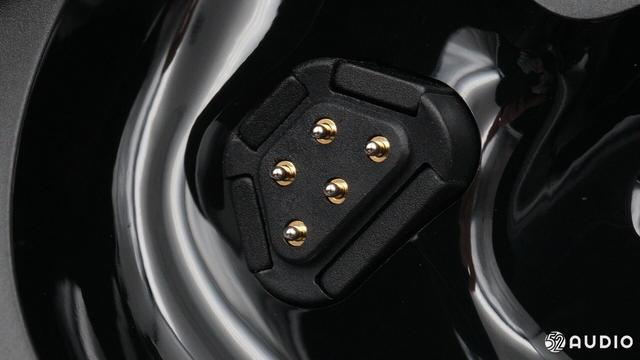 堆料最豪华的TWS耳机！亚马逊首款真无线产品 Echo buds 详细拆解