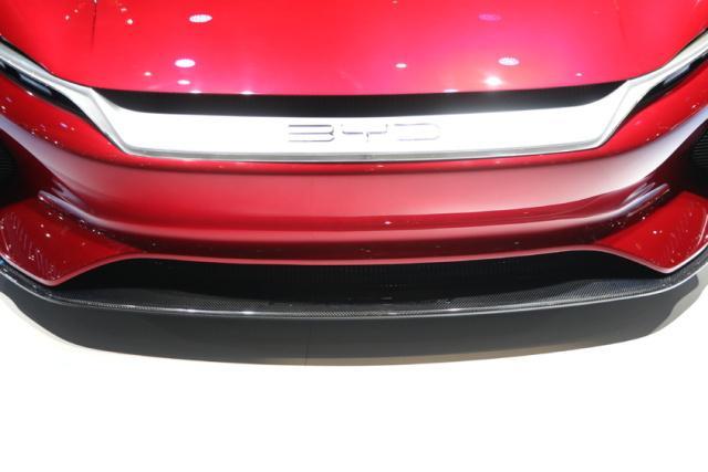 比亚迪开始反击，除了比亚迪汉，王传福还悄悄开了5家子公司