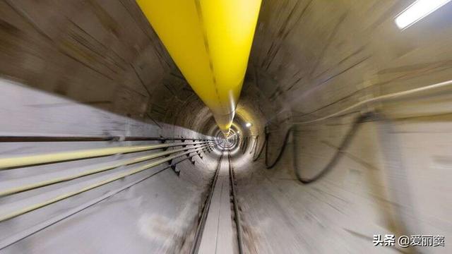 路上堵车了怎么办?挖隧道啊!这就是特斯拉老板的“点子”