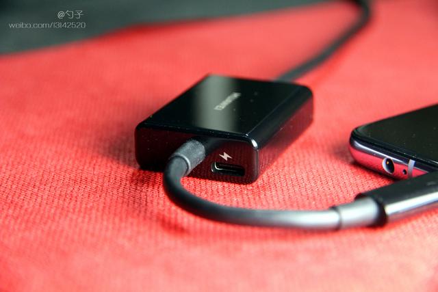 最便携的VR眼镜没有之一！HUAWEI VR Glass为何能当之无愧？