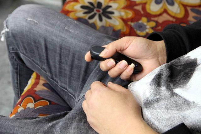 最便携的VR眼镜没有之一！HUAWEI VR Glass为何能当之无愧？