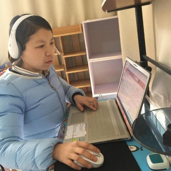 上了人民日报头版头条的京东，为何成为"战疫样本"