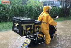 美团无人外卖车发布，外卖小哥都慌了：饭碗没了以后咋办？