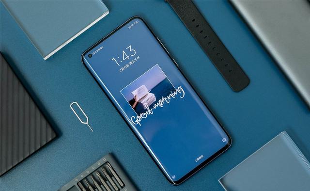 5000元预算是选小米10 Pro还是iPhone11？对比下来，终于有答案了