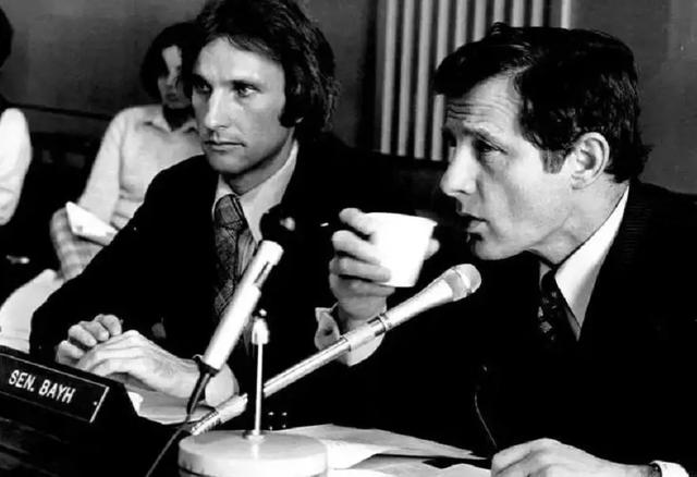 为什么中国还没有硅谷？因为缺少这些