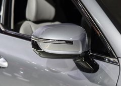 起亚终于“爆发”了！配四驱系统，7种驾驶模式可选择，爆295马力