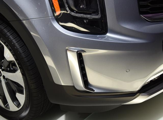 起亚终于“爆发”了！配四驱系统，7种驾驶模式可选择，爆295马力