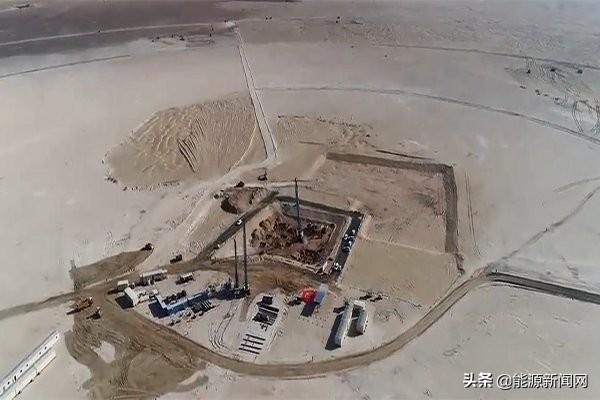 中国以每天5米建全球最大光热光伏电站，迪拜人：堪称奇迹！