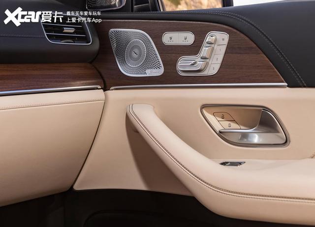 别看我是七座SUV 零百4.2s连我自己都怕