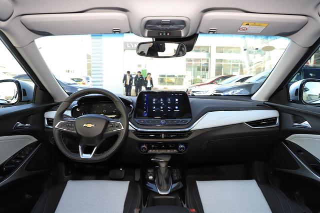 雪佛兰又添一大将，起售15.99万，一公里7分钱，有望扛起复兴大旗