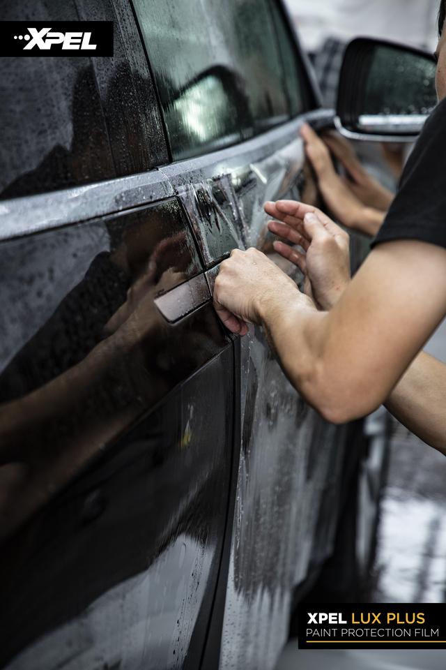 讲真的，我最后还是花了一百万买了辆特斯拉