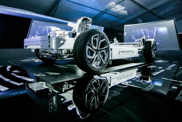 5G第一车来了，中国设计会改变世界吗？