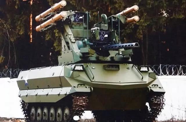 俄军加快发展战斗机器人