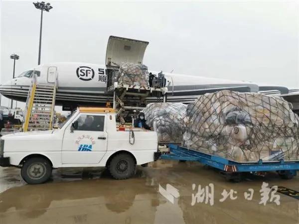 一战赚了90亿，疫情阴影下，可怕的顺丰