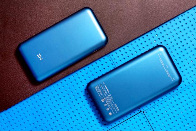 紫米又推新品，不仅支持手机笔记本充电，还能实现USB扩展