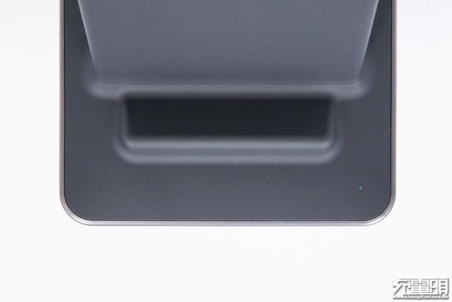 美国Costco爆款无线充：ubiolabs无线充电器开箱拆解