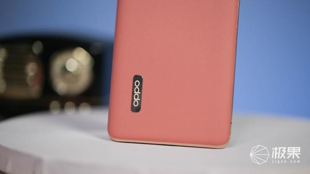 OPPO Find X2 Pro硬核评测：这块屏幕素质有些“超纲”了