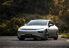 智能这场局，小鹏汽车“赌”对了