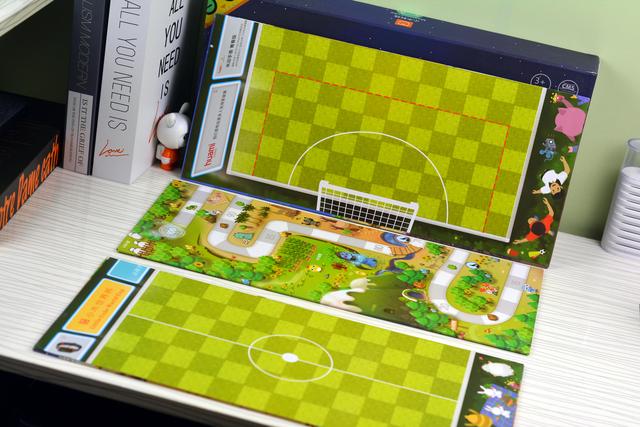 小米推出小木机器人，两个屏幕可同时操作，还支持多种桌游