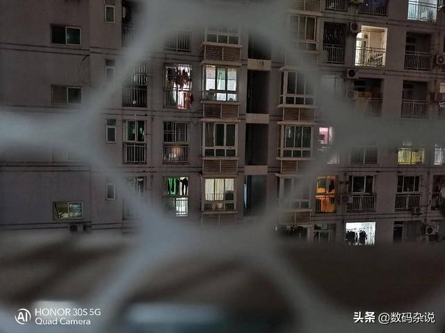 麒麟820首发机究竟值不值？2399元起的荣耀30S评测