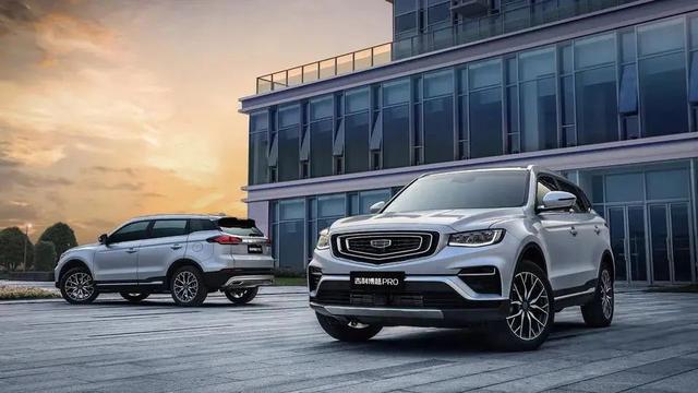 苹果公司研发太阳能汽车技术；博越PRO全新车型上市；古德伍德速度节取消以及工厂停摆对多家企业造成影响 | CAR NEWS