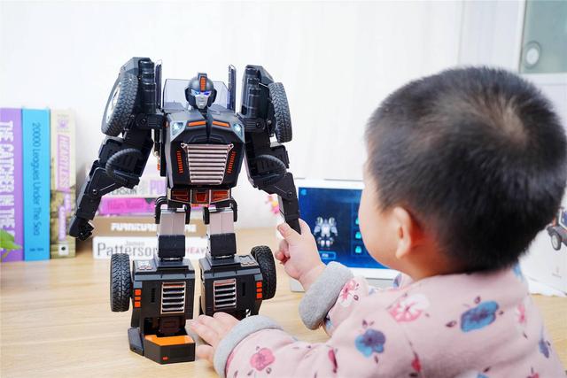 售价2499的变形机器人，凭什么敢说是孩子编程教育的启蒙机器人