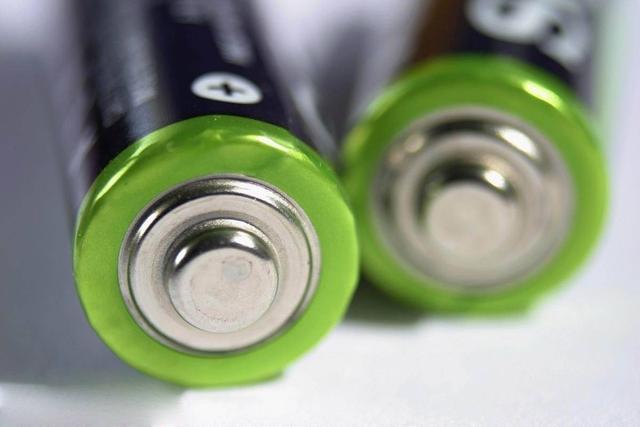 取代燃油车为时尚早，浅谈当前新能源车5大弊端