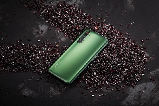 数码设备选购秘籍：买旧不如买新 5G旗舰新机任你选