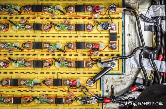 特斯拉放大招，无钴化电池真的可以让马斯克成为中国的NO.1吗？