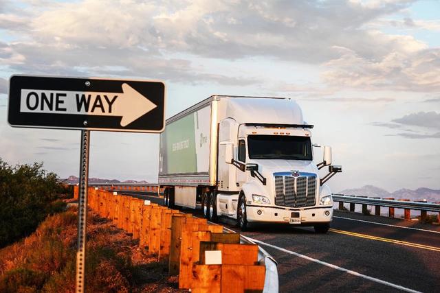 中国的自动驾驶，到底比美国差在哪？