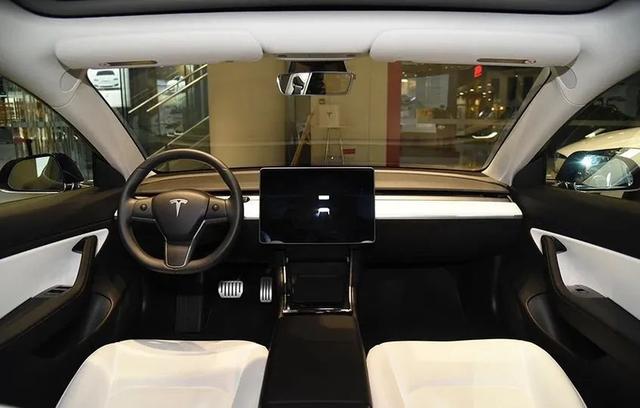 苹果又将它们救活，撑起消费电子半边天