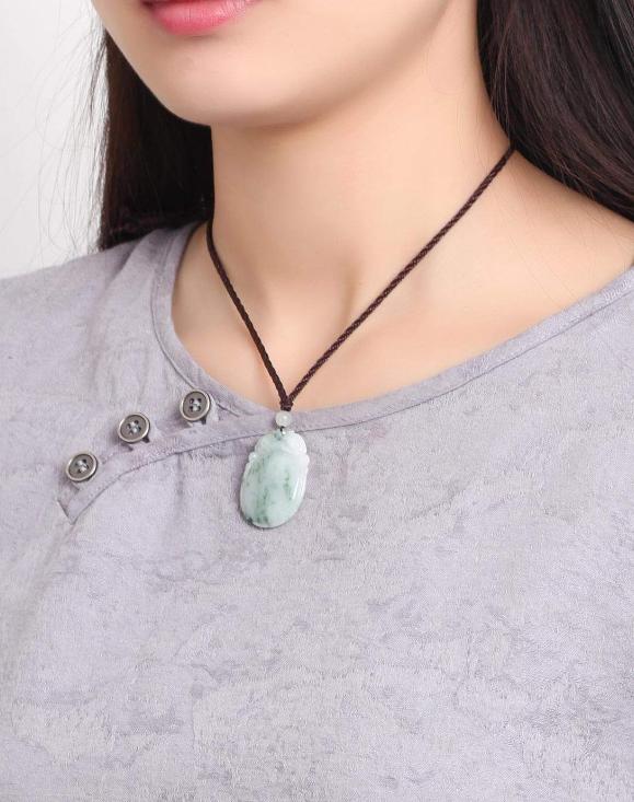 互联网风口之下，玉石行业再度洗牌，玉雕销售如何才能适应市场？