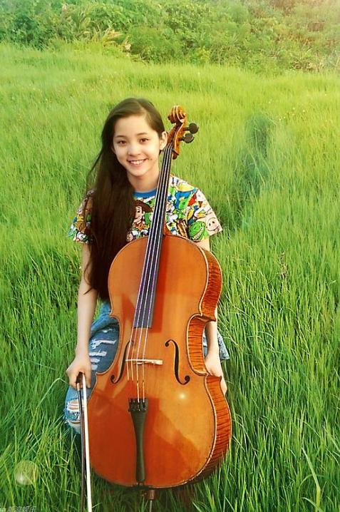 欧阳娜娜成为阿里合伙人，首周工作报表让人意外，年薪百万引热议