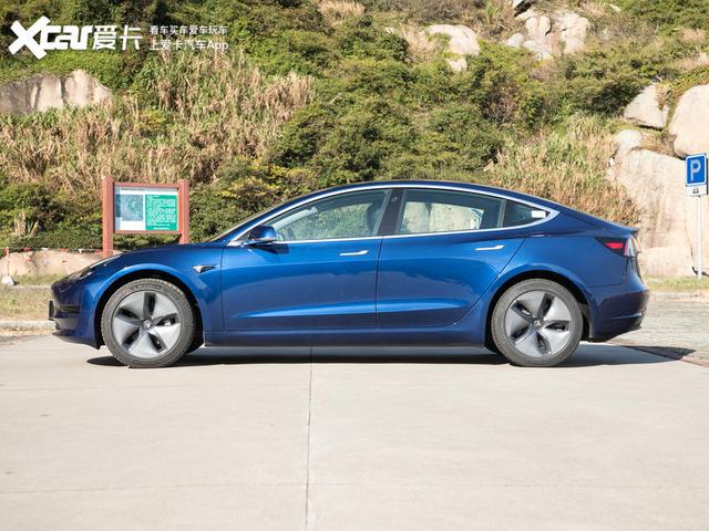 进口的不香了？售价不到30万，国产Model 3值得入手吗？