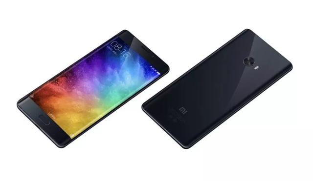 现在的手机，快要逼死一波强迫症了。