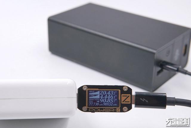 突破常规PD100W！搭载SmartDC 360W超大功率PowerBen评测SMP-360W