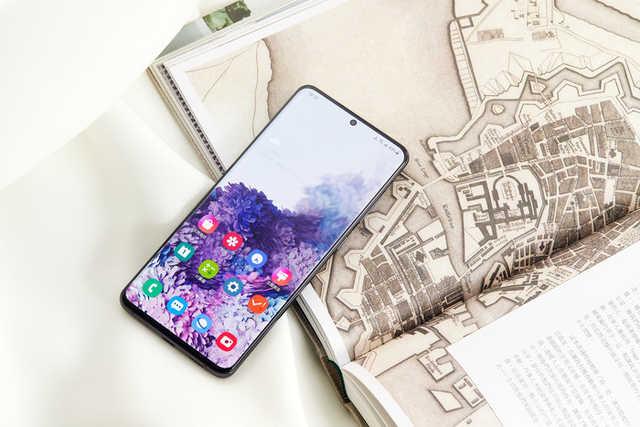 可能是世界上目前最优秀的屏幕？苹果只能做小弟