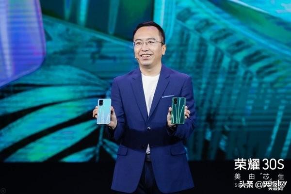 赵明：真正的高端要有独特创新，友商所有子品牌加起来都不是对手