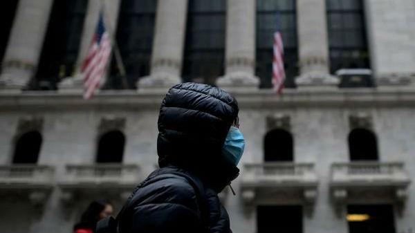 在？为什么烧5G基站？美国：因为我们不用中国手机